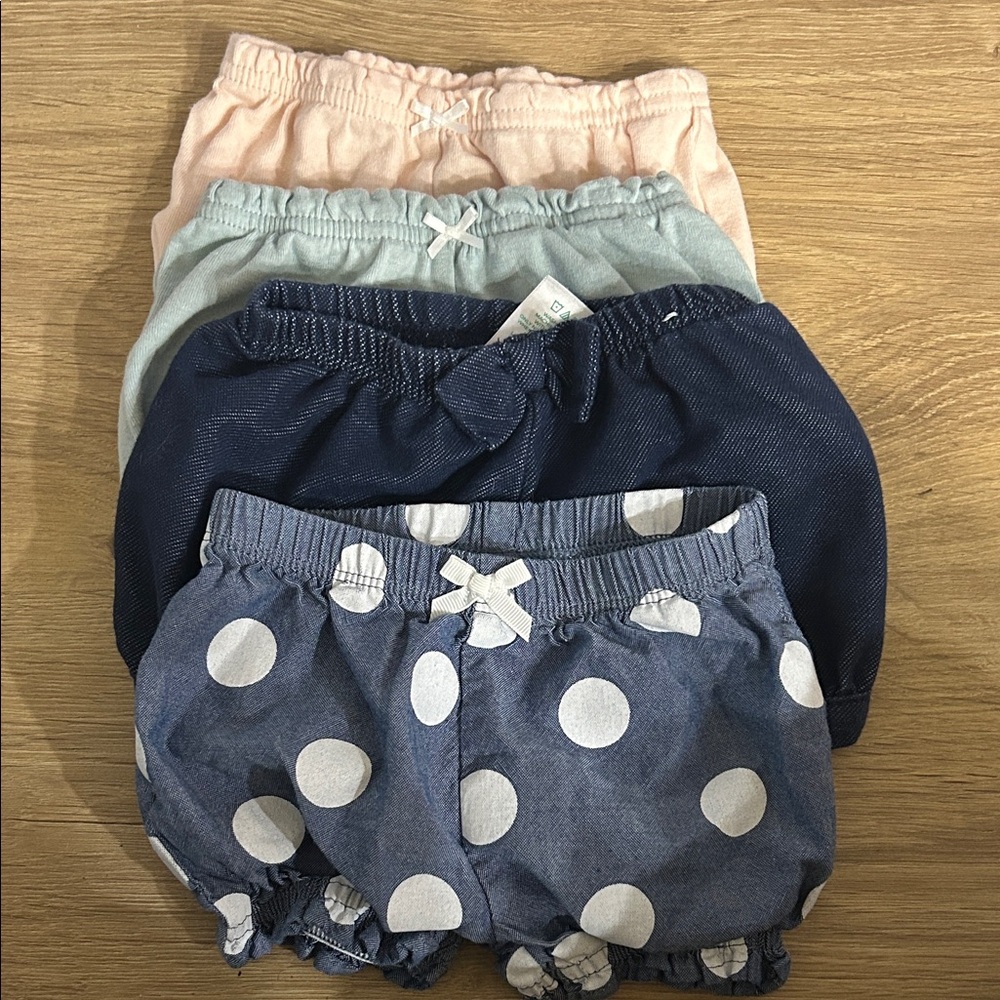 Polka Dot and Solid Color Baby Bloomers Set